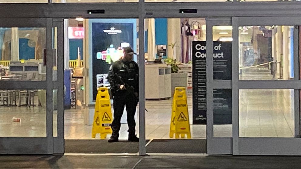 واشنطن: تحقيقات بعد إطلاق نار داخل مركز تسوق يوم الجمعة السوداء